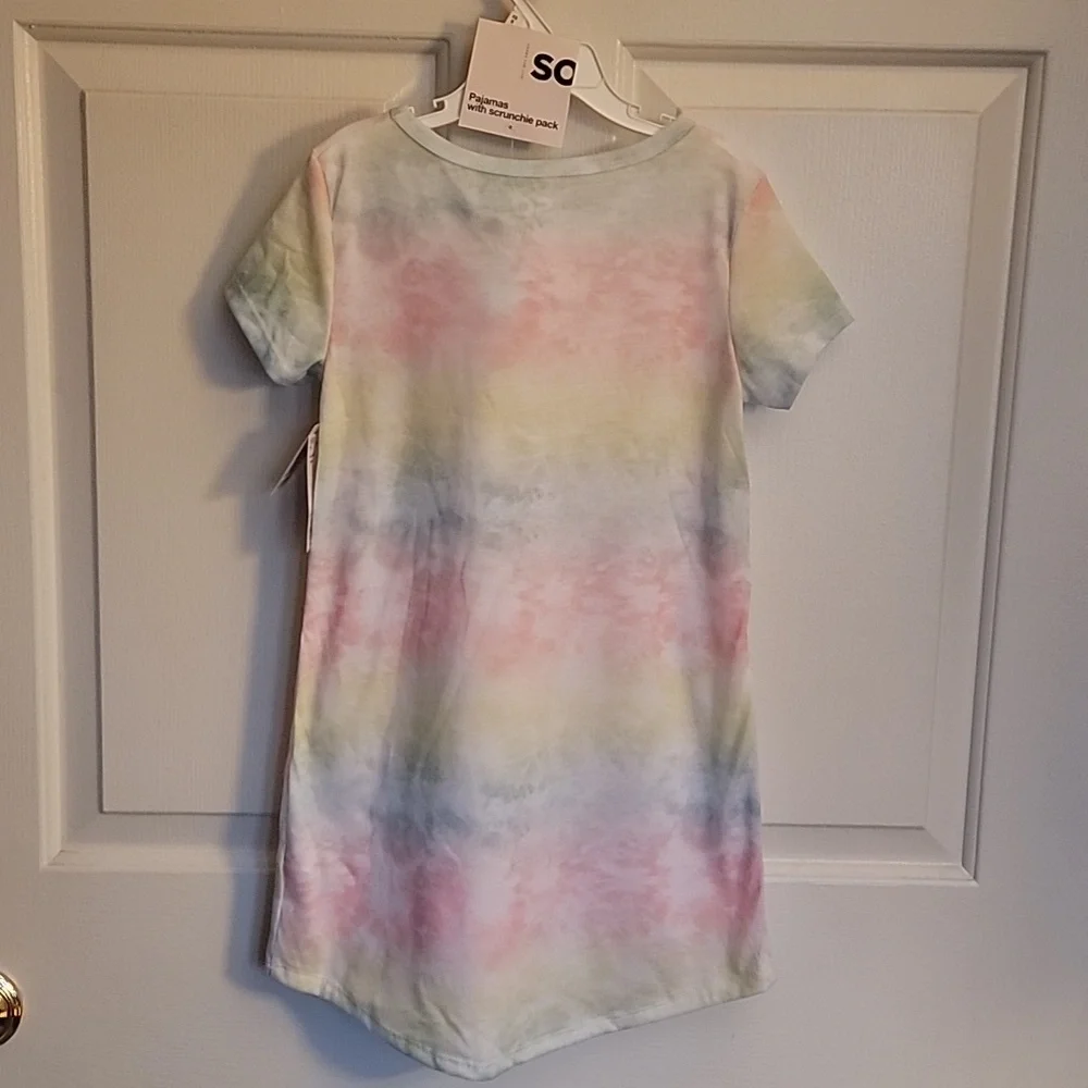 Adorable SO pajama with scrunchie pack, girls XS(6/6X), multi colored. NWT
